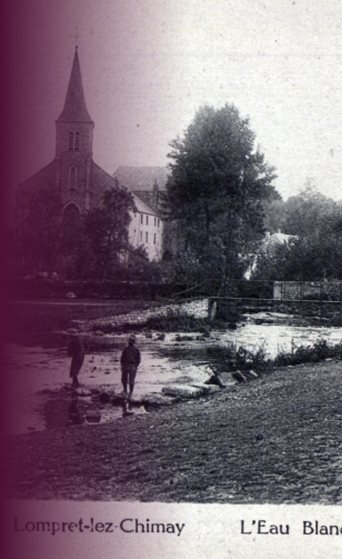 Ancienne photo du bâtiment au bord de l’eau